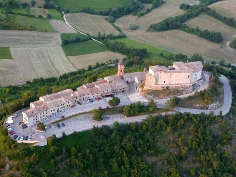 Gran Tour di Castello di Montepò nell’alta ristorazione italiana